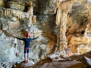 Rapel na caverna Lapa das Dores - Mambaí